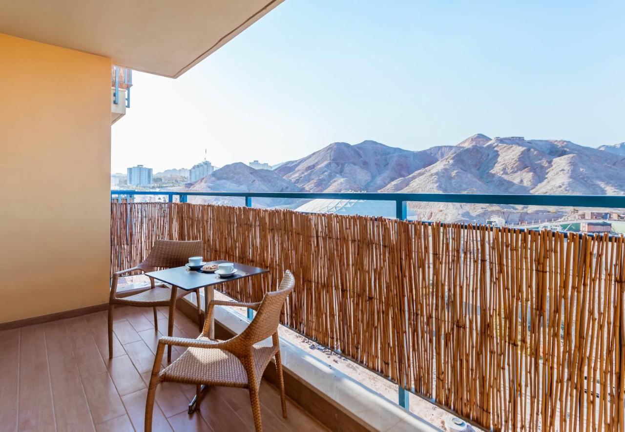 Almogim Suites Eilat Hotel (Adults Only) Exterior photo